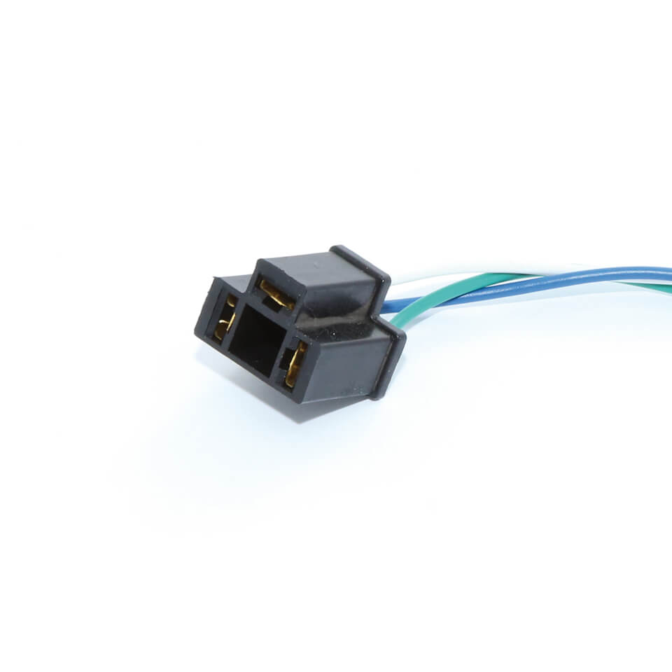 3-Pin Stecker Typ A weiblich für 12V H4 Glühlampen mit 210 mm Kabel.