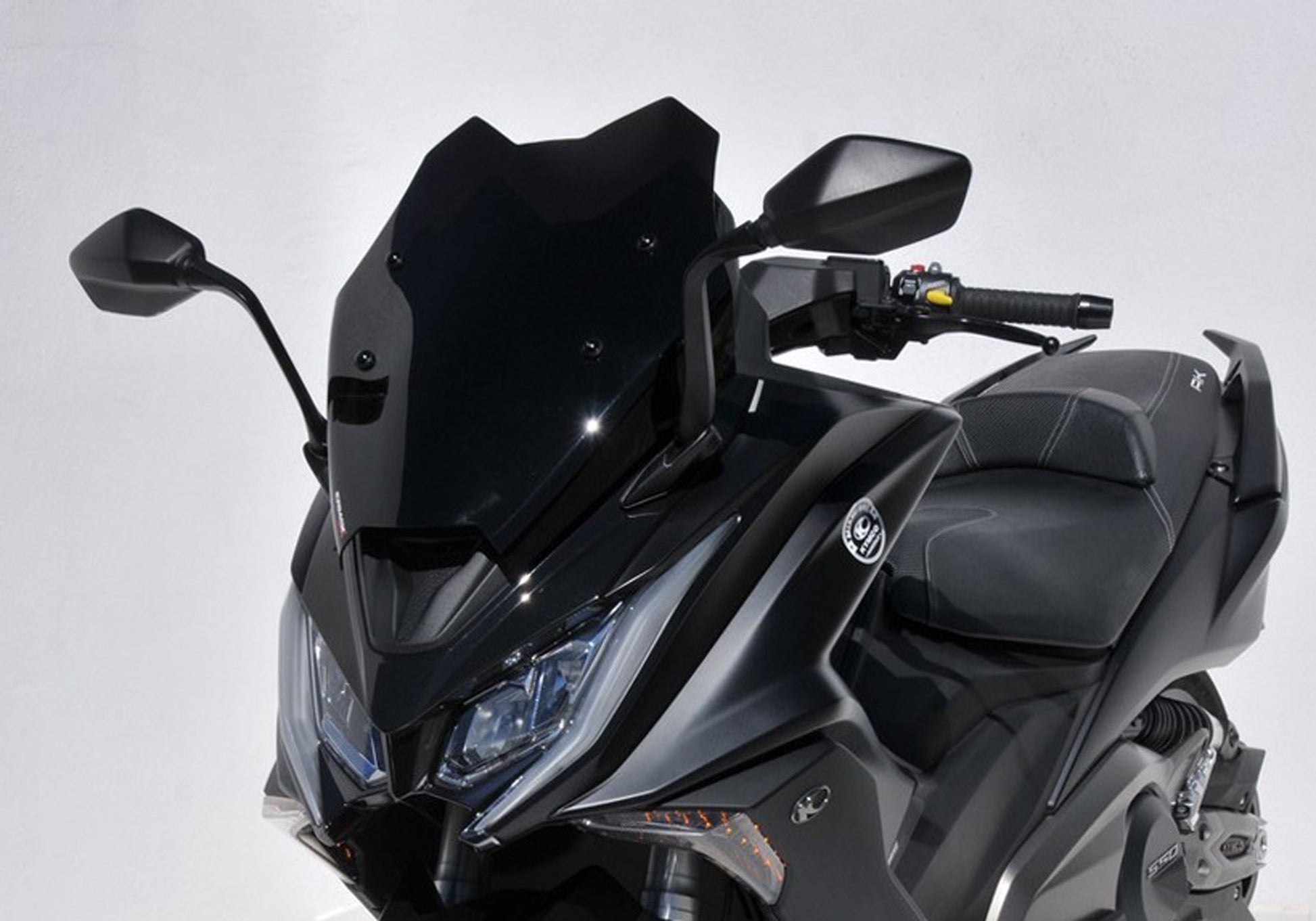 ERMAX Scooterscheibe Sport passend für KYMCO AK 550i 2017-2023 - Kama Bike Parts