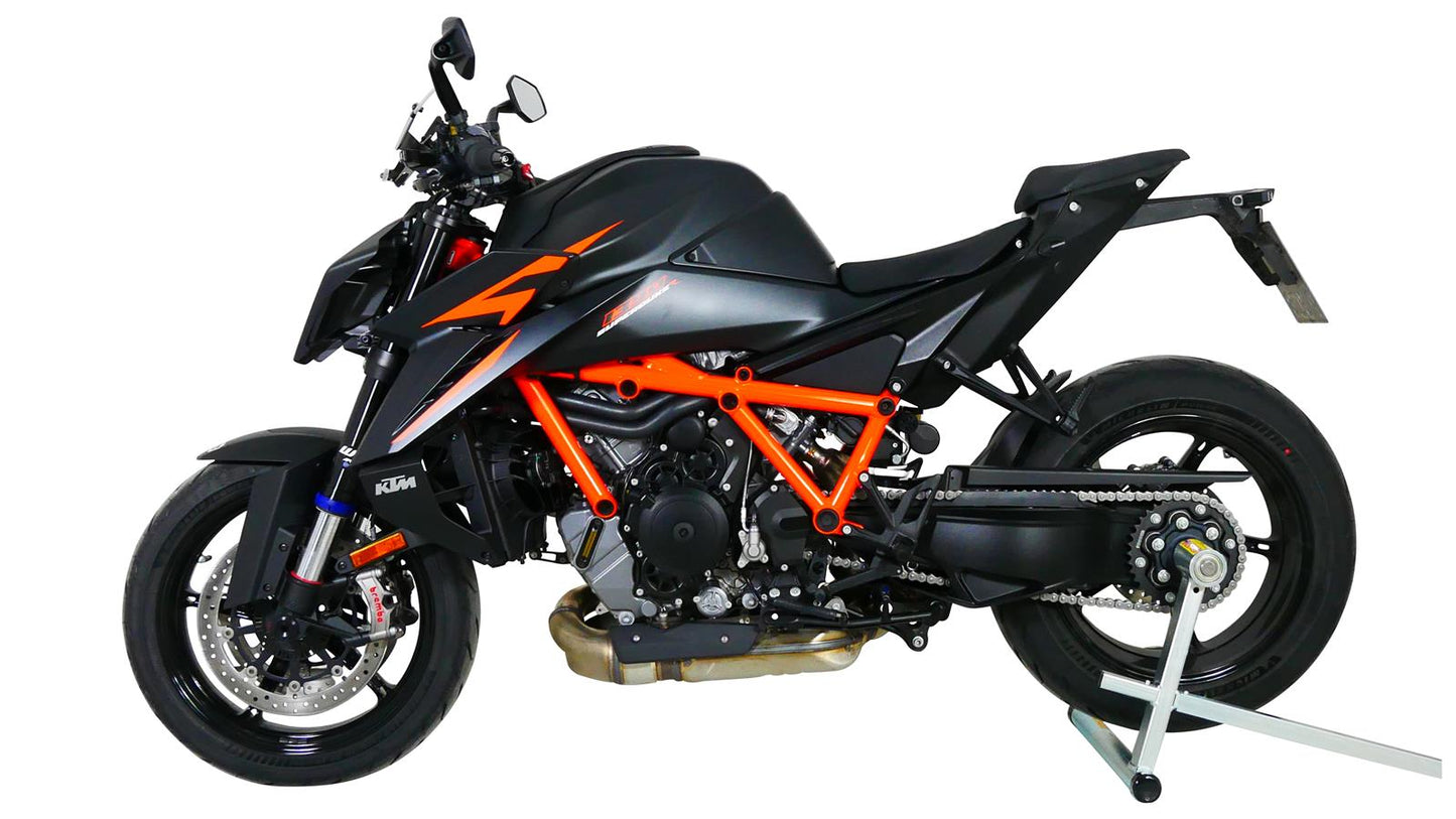 MRA Racingscheibe "NRM" klar passend für KTM 1390 SUPERDUKE R 2024-