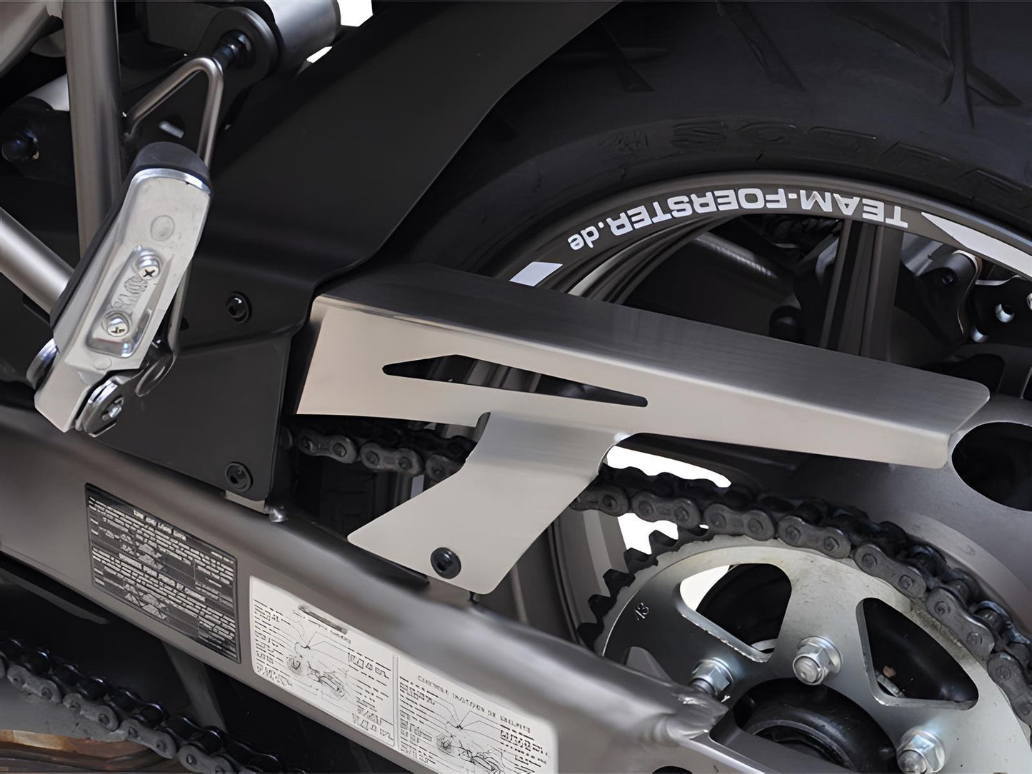 ZIEGER Kettenschutz passend für Kawasaki Versys 1000 2012-2016 - Kama Bike Parts