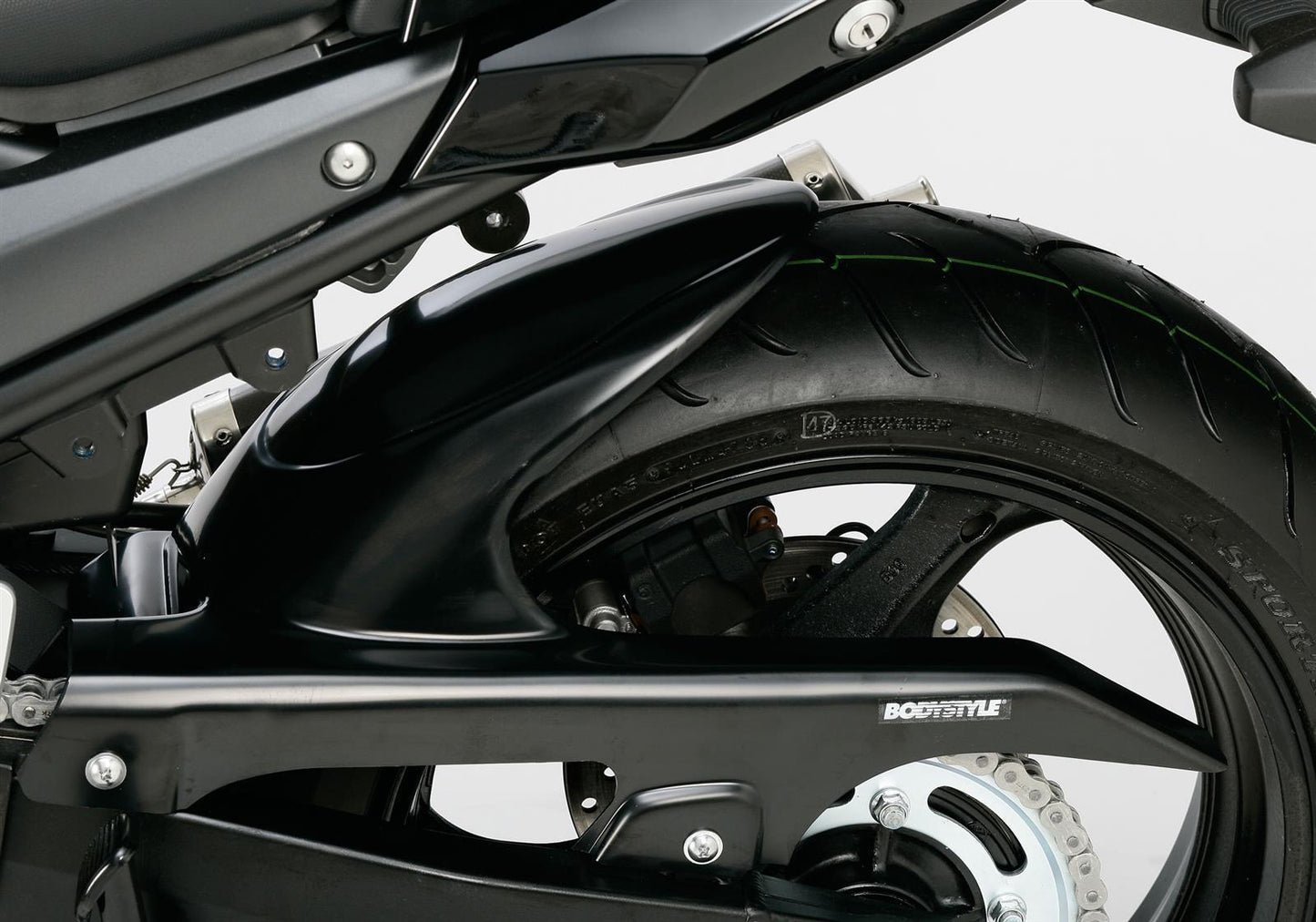 BODYSTYLE Hinterradabdeckung passend für Suzuki GSF 1200 Bandit 2006-2006 - Kama Bike Parts