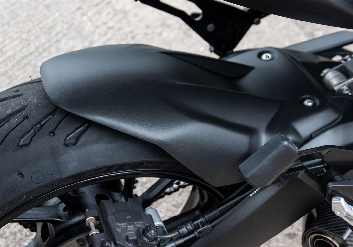 BODYSTYLE Hinterradabdeckung passend für Yamaha Tracer 900 2018-2020 - Kama Bike Parts