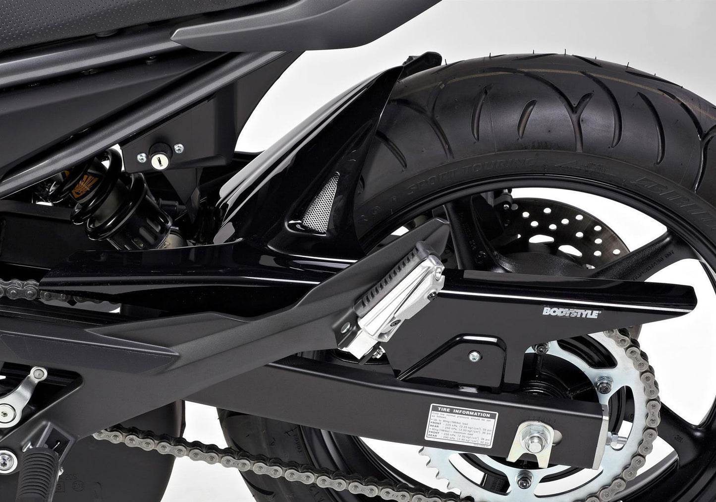 BODYSTYLE Hinterradabdeckung passend für Yamaha XJ6 Diversion 2009-2016 - Kama Bike Parts