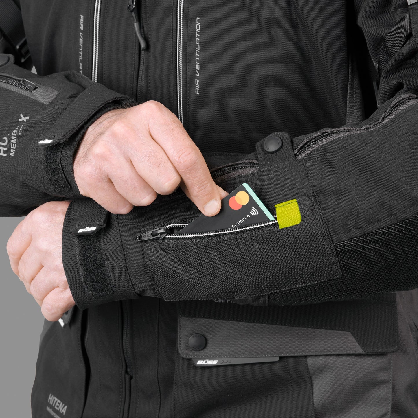 BÜSE Highland III Motorrad-Textiljacke wasserdicht mit Protektoren