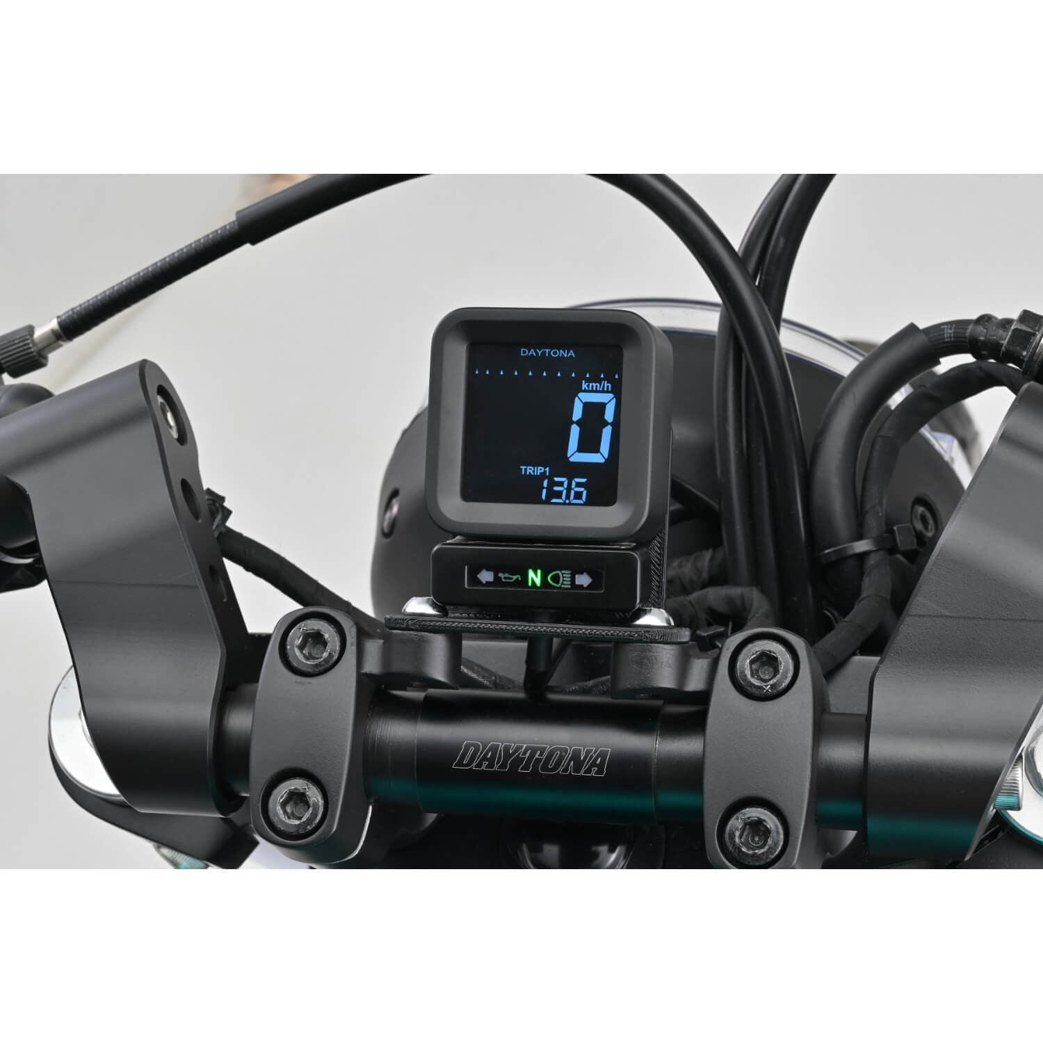 DAYTONA CUBE Digitaler LCD Tacho mit Drehzahlmesser - Kama Bike Parts
