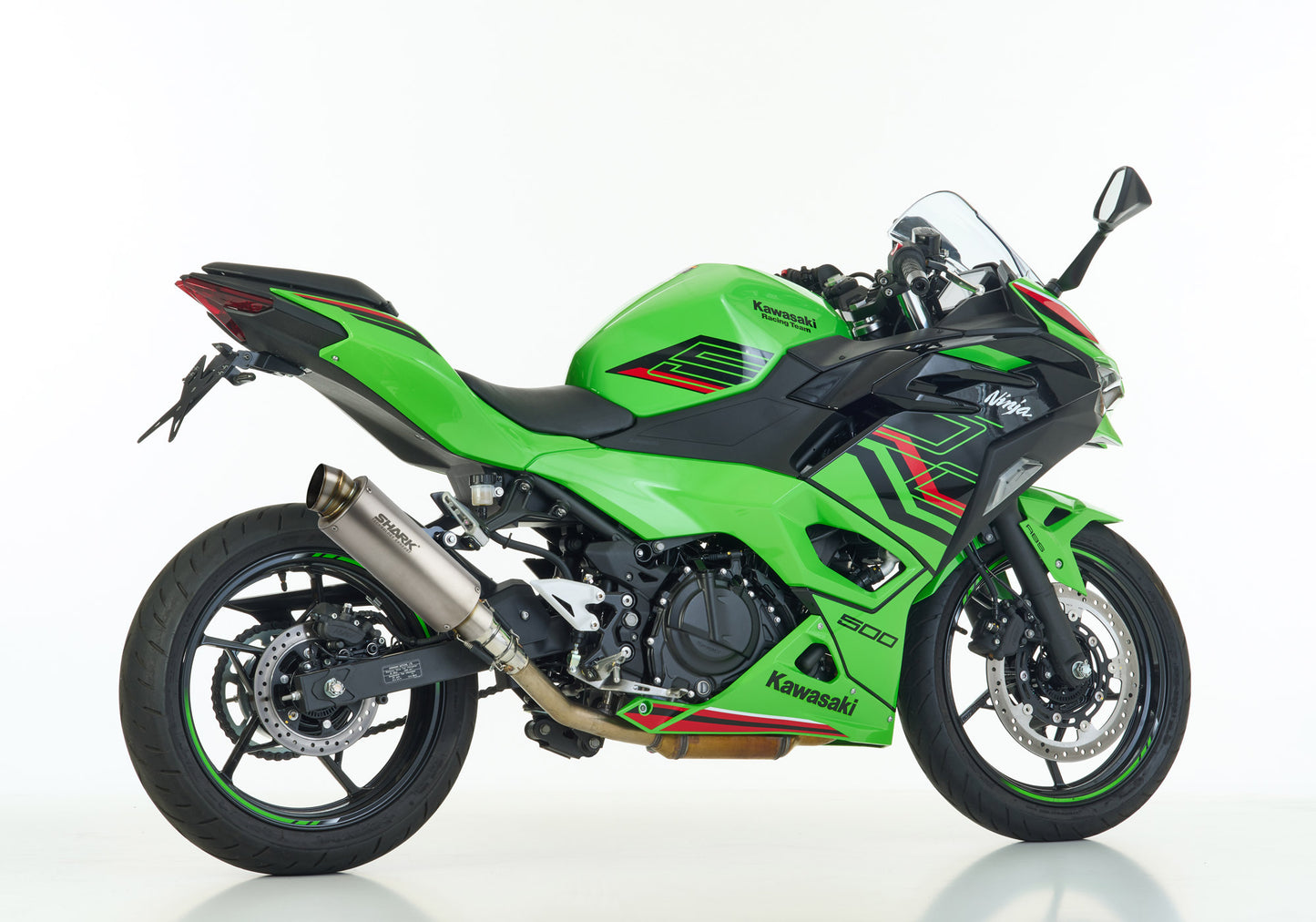SHARK SRC 4 Aupuff Super Short passend für KAWASAKI Z500 2024-2025 - Kama Bike Parts
