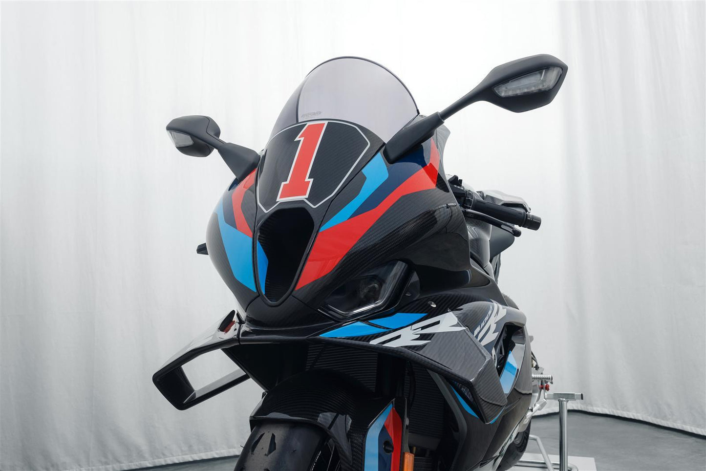 MRA Originalformscheibe "O" rauchgrau passend für BMW M 1000 RR 2023-2024