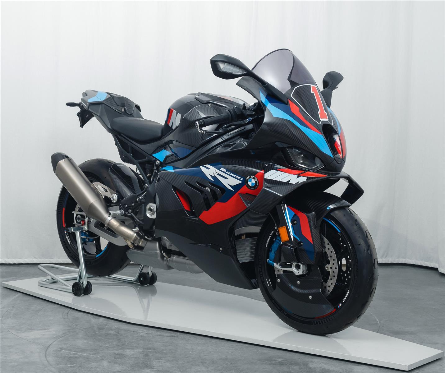 MRA Originalformscheibe "O" rauchgrau passend für BMW M 1000 RR 2023-2024