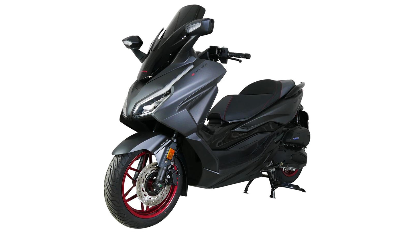 MRA Tourenscheibe "TM" schwarz passend für Honda NSS 125 / 350 FORZA 2021-