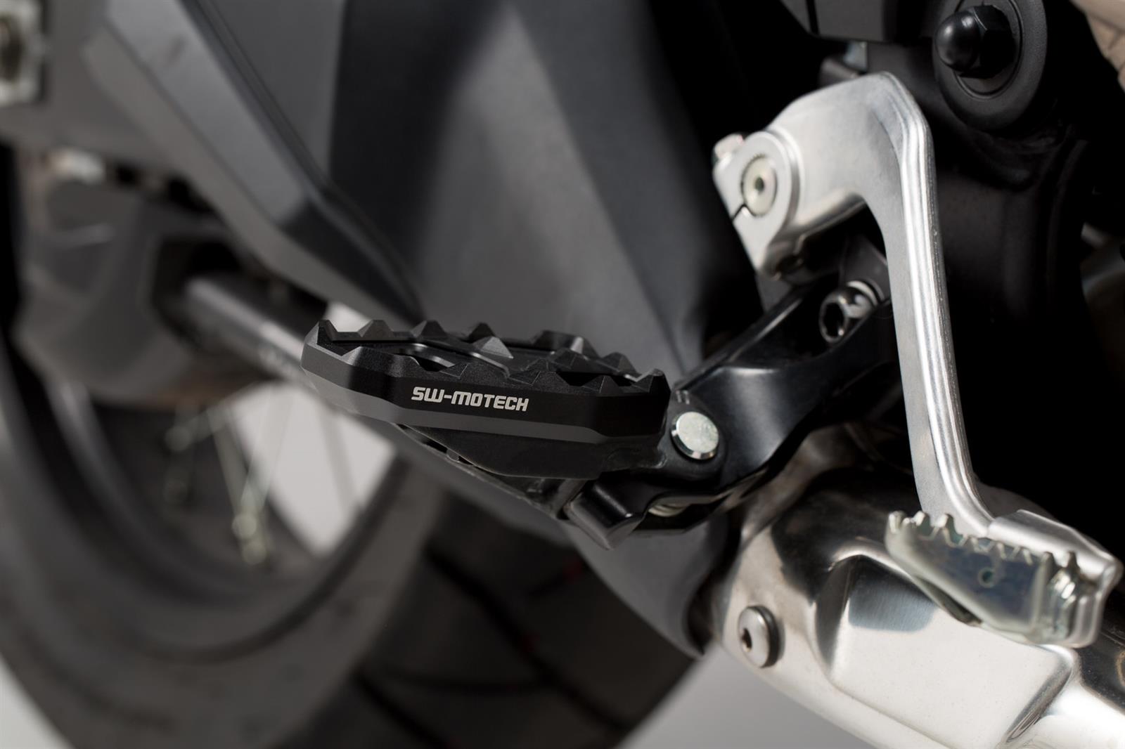 Fußrastenverbreiterung Schwarz passend für Honda CRF 1000L/Adv Sports CRF 1100 L AS - Kama Bike Parts
