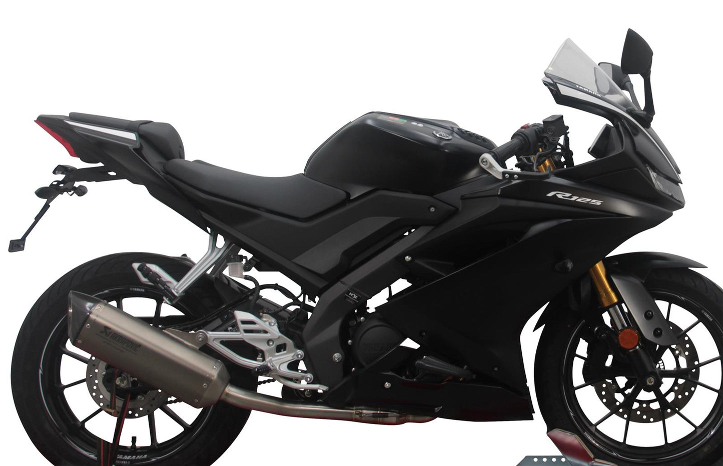MRA Racingscheibe "R" klar passend für Yamaha YZF-R 125 2019-2022