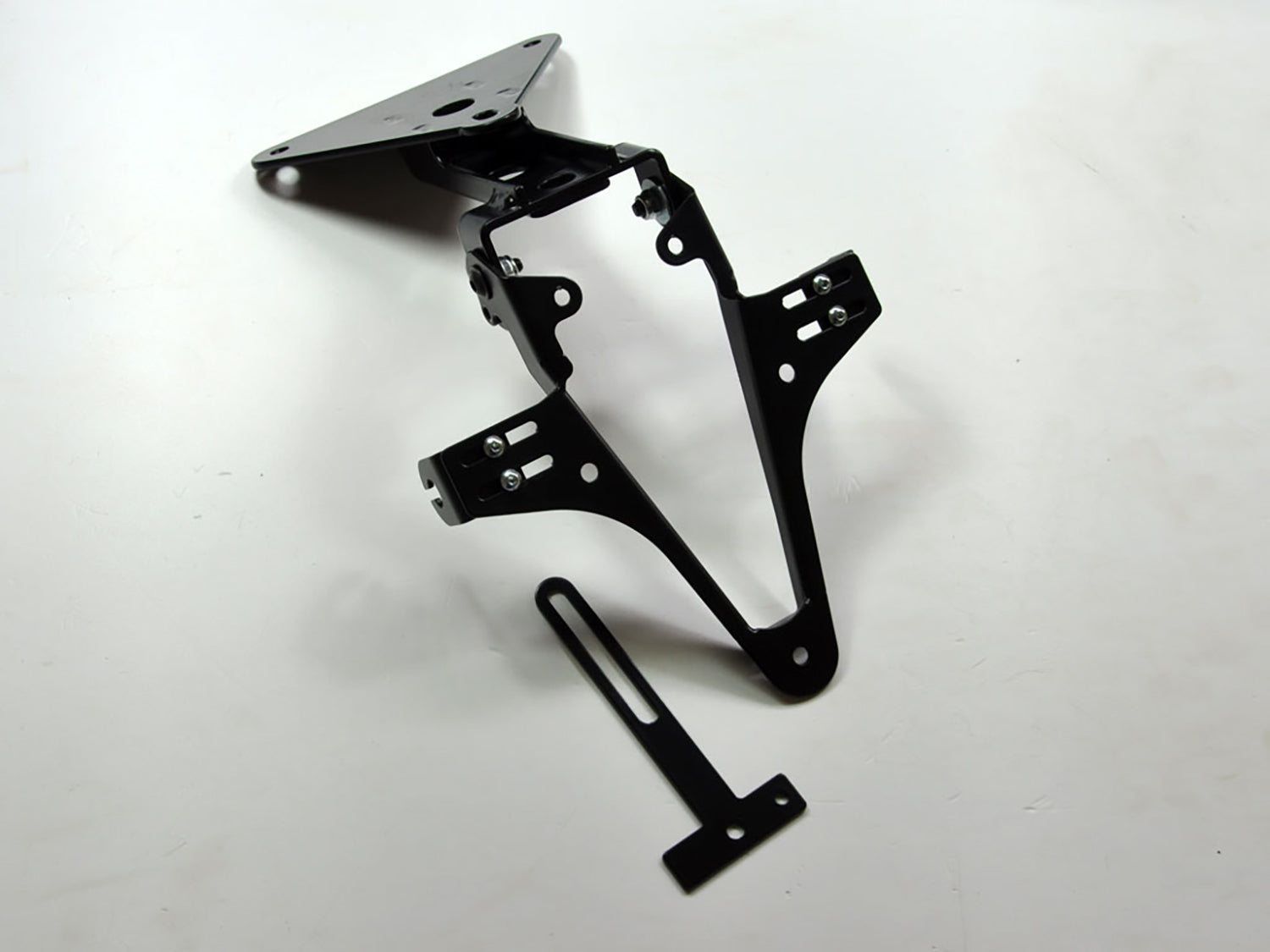 Kennzeichenhalter passend für MV Agusta Brutale 910 R / S 2005-2007 - Kama Bike Parts