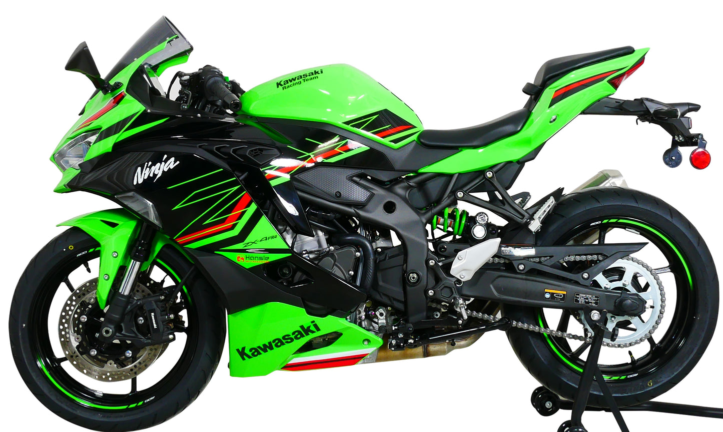 MRA Racingscheibe "R" rauchgrau passend für Kawasaki ZX-4 R / ZX- 4 RR 2023-
